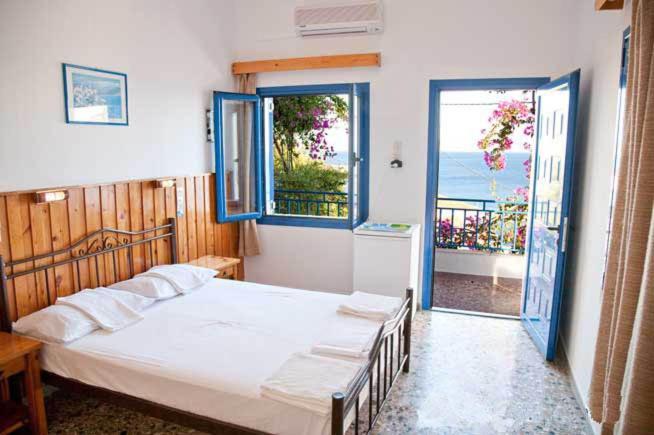 Hotel Hariklia Agia Galini Oda fotoğraf